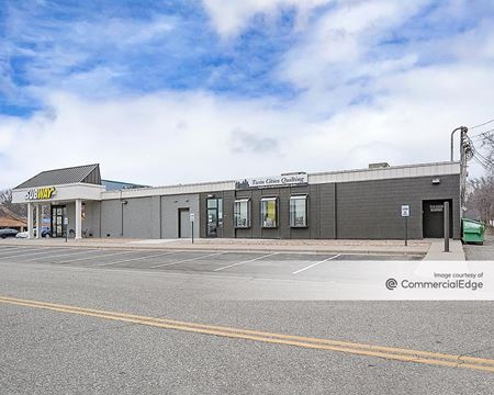 Retail space for Rent at 1750 Lexington Avenue in Roseville