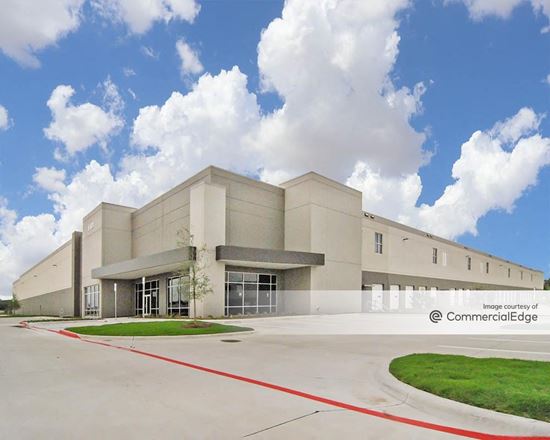 Fossil Creek Crossing - Building 2 - 5501 Sandshell Drive, Fort Worth, TX |  industrial Building