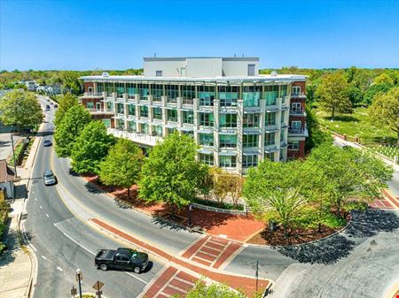 Commercial space for Rent at 200 Westgate Circle in Annapolis