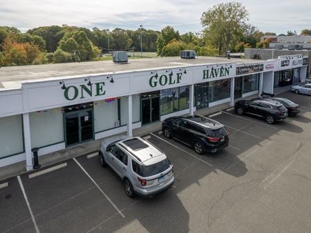 Retail space for Rent at 461 Bridgeport Ave in Milford