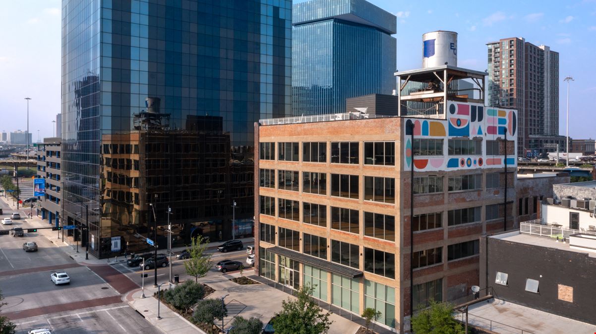 2200 Main St. | East Quarter | Sublease
