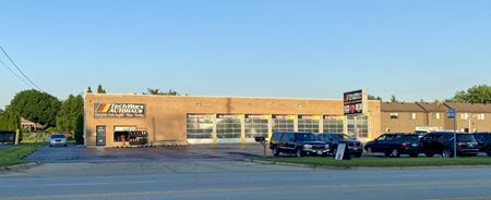 Successful Auto & Truck Repair Facility - East Dundee