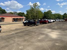 1160 Clarksville St_Paris Health_Prop #1