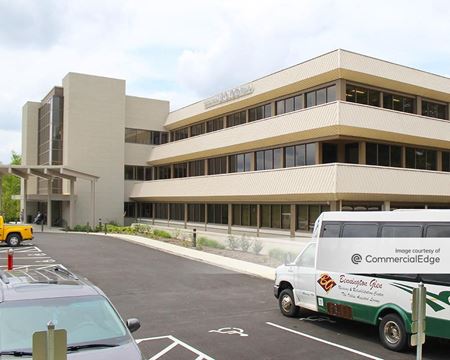 Photo of commercial space at 350 West Wilson Bridge Road in Worthington