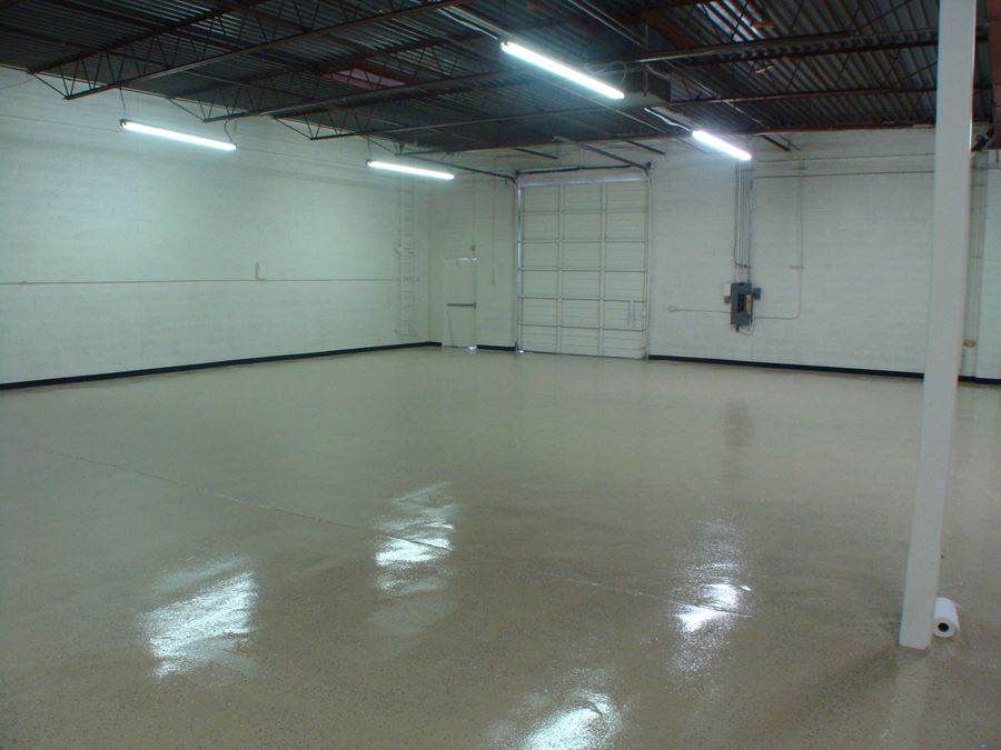 402 W Gemini Dr