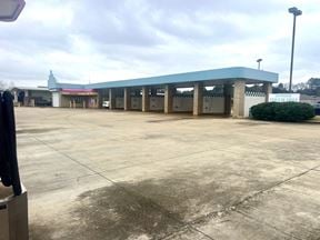879 West Bert Kouns - Car Wash