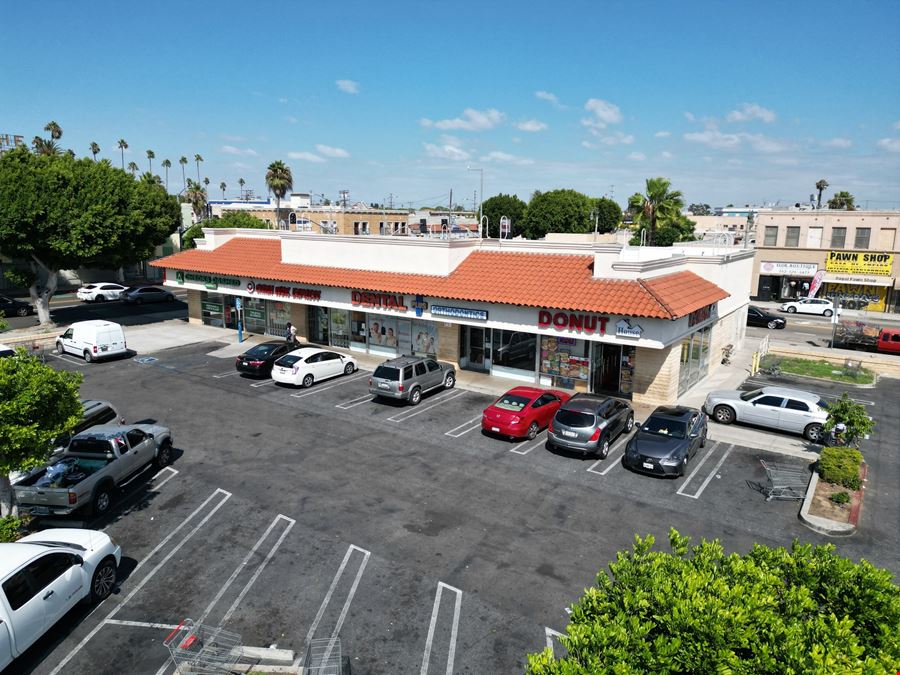 El Super Grocery + Rite Aid Anchored Shopping Center