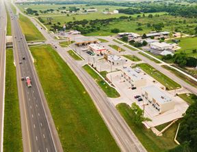 Pecan Plaza For Sale