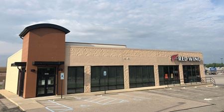 Endcap with Drive Thru Potential - Indianapolis