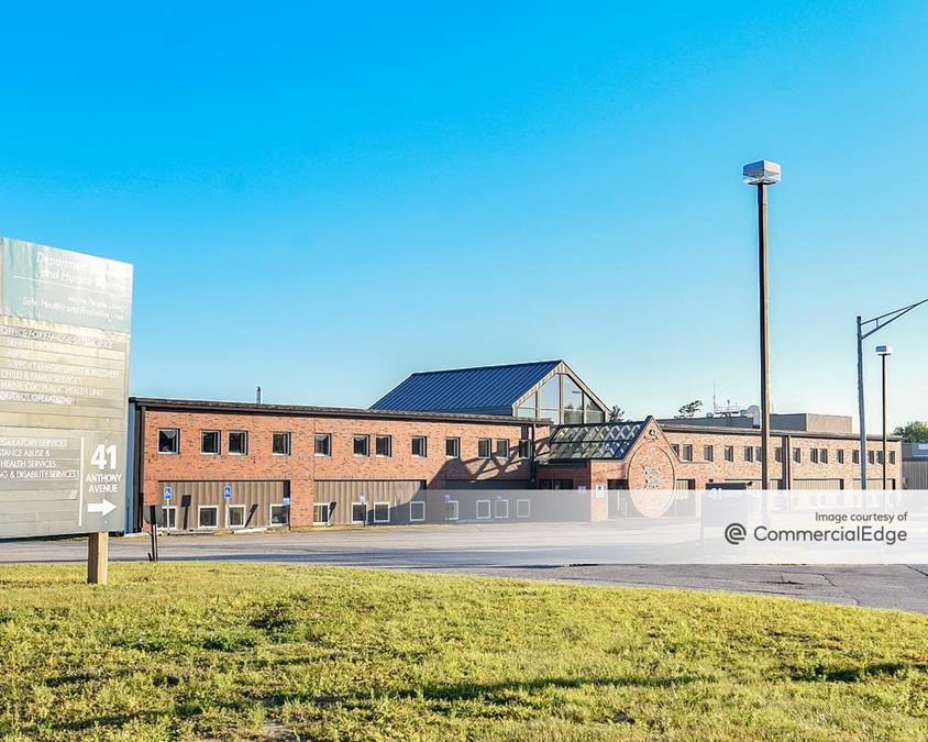 41 Anthony Avenue, Augusta, ME 04333