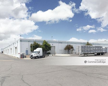Photo of commercial space at 2626 South Maple Avenue in Fresno