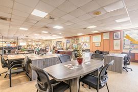 Eisenhauer Furniture