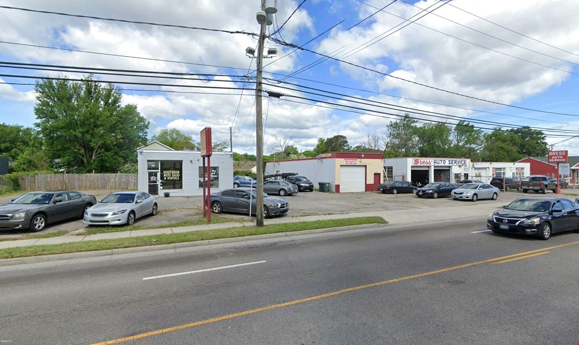 Automotive Retail Building Assemblage