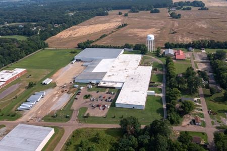 Photo of commercial space at 555 Matthews Dr in Canton