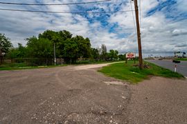 Ground & Building Lease Available | ±1.96 AC Retail Land | Weslaco, TX