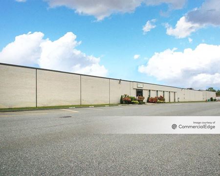 Industrial space for Rent at 839 Poquonnock Road in Groton