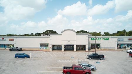 Retail space for Rent at 13703 Texas 249 in Houston