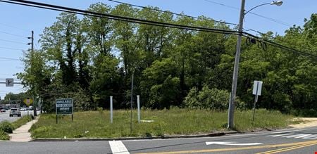Photo of commercial space at 934 Hooper Ave in Toms River