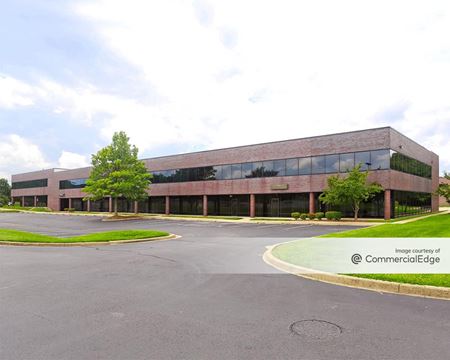 Commercial space for Rent at 11403 Bluegrass Pkwy in Louisville
