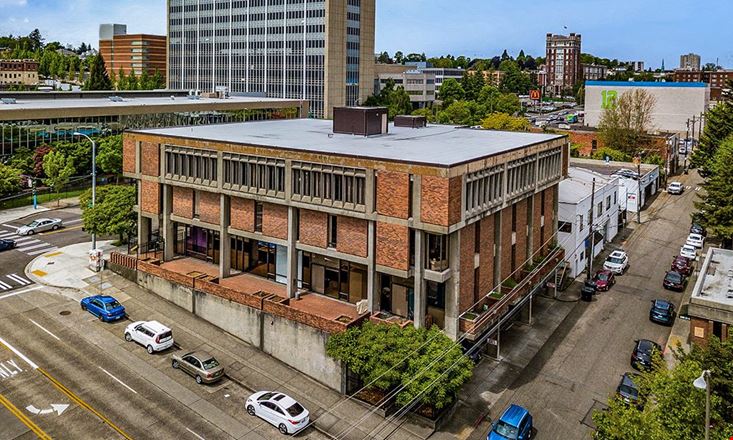 955 Tacoma Avenue South