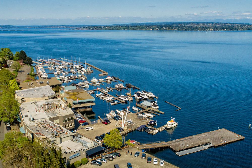 Leschi Lake Center 110140 Lakeside Avenue, Seattle, WA Office Building
