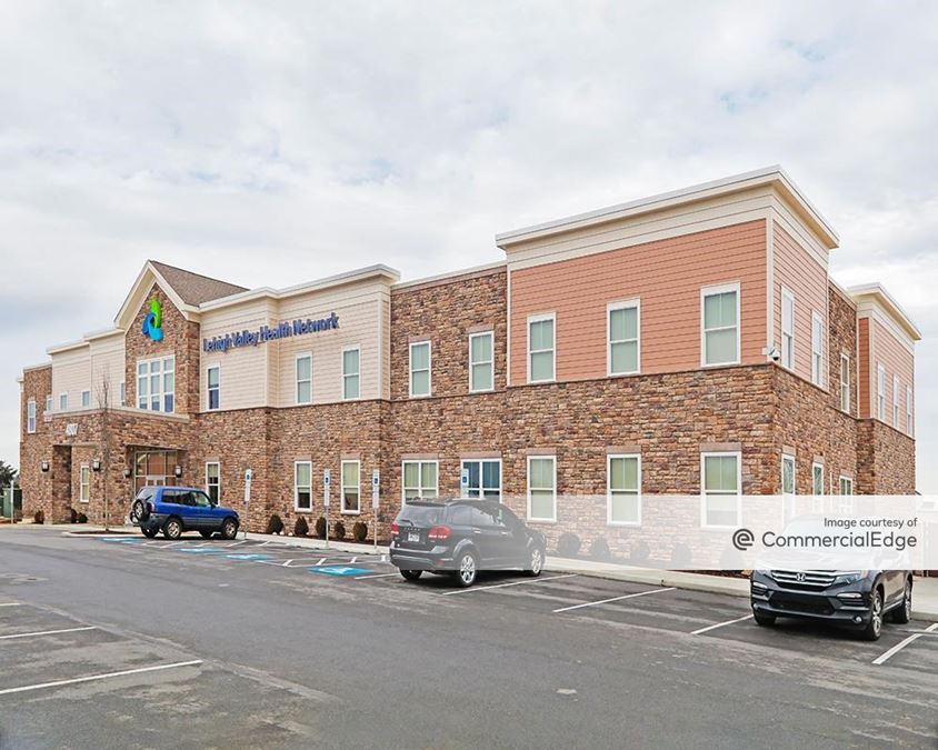 4807 Freemansburg Avenue 4807 Freemansburg Avenue Office Building