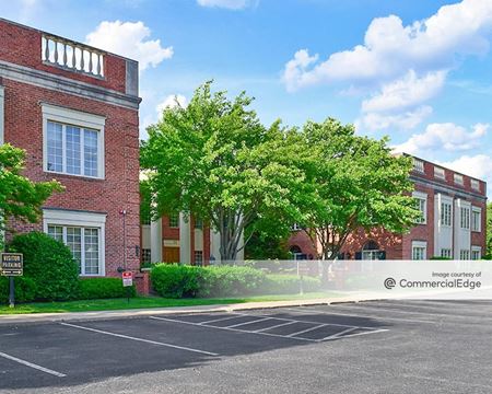 Commercial space for Rent at 33 Bloomfield Hills Pkwy in Bloomfield Hills