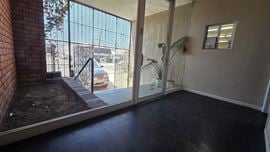219 E 32nd St