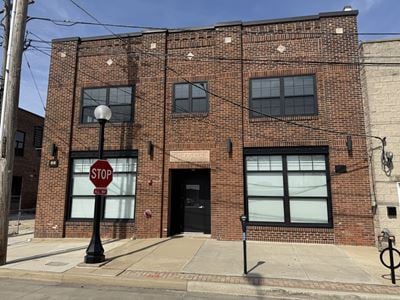 66 E Chester St