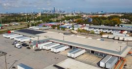 90 Door Truck Terminal for Lease | Divisible | 3000 W. 36th Street, Chicago, IL 60632