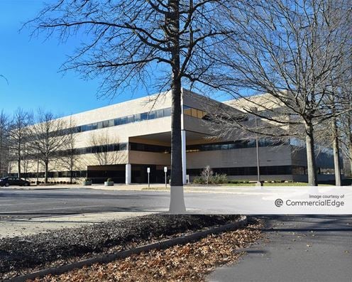 College Park at Princeton Forrestal Center - 105 & 107 College Road East