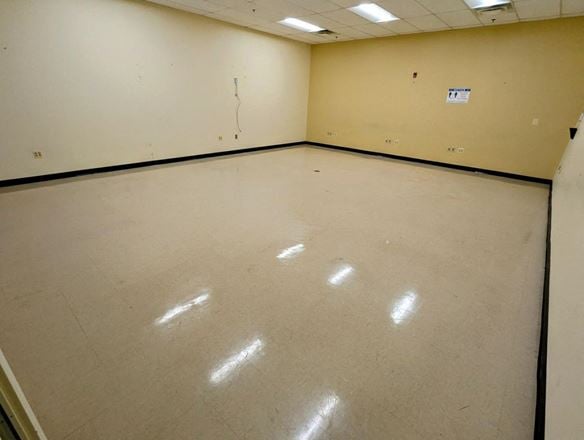 Randallstown Plaza - 3637-3695 Offutt Rd