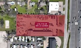 1023 S Walton Walker Blvd