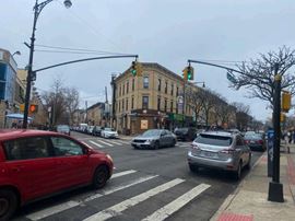 5940-5942 Myrtle Ave