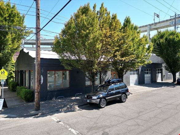 1632 NW Thurman St