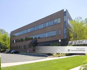 Crown Corporate Campus - 472 Wheelers Farms Road