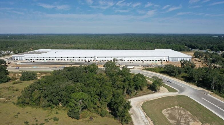 226,800sf-943,000sf Warehouse For Lease