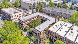Roxi Court