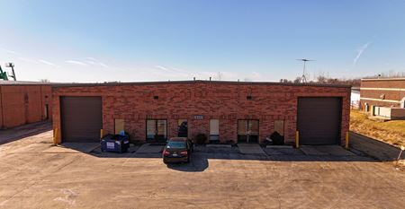 Office space for Sale at 640 N Heartland Dr in Sugar Grove