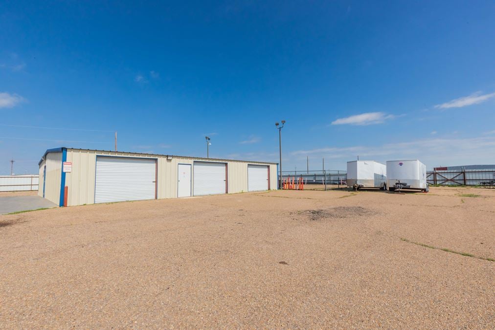 8601 E Amarillo Blvd