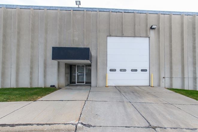 11005 E Cir