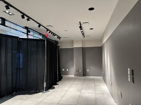 C070     Space Photo Gallery 5