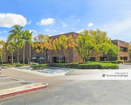 Vista Medical Plaza