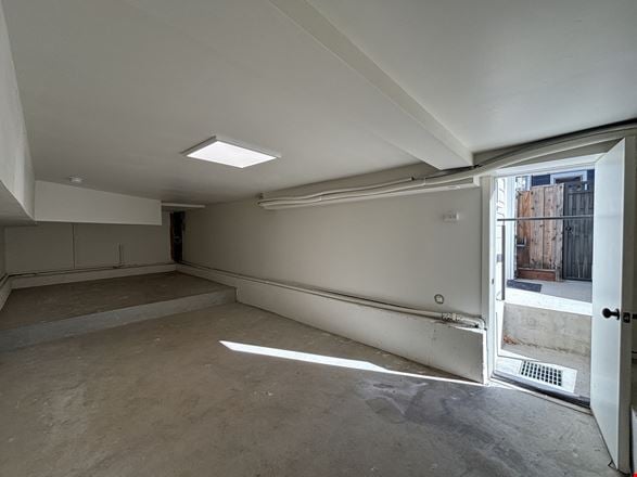 1023 Lincoln Ave