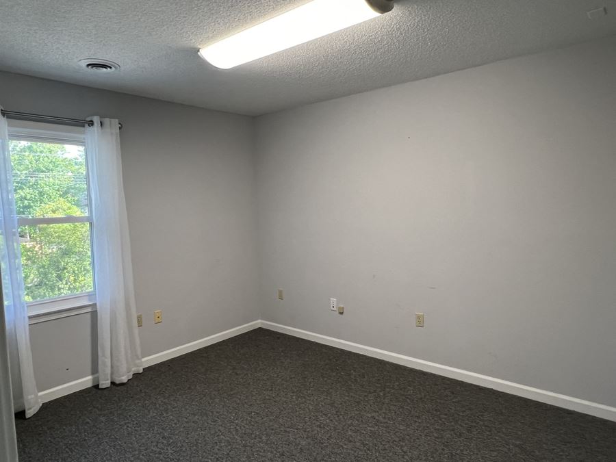 Azalea Drive Suite 404