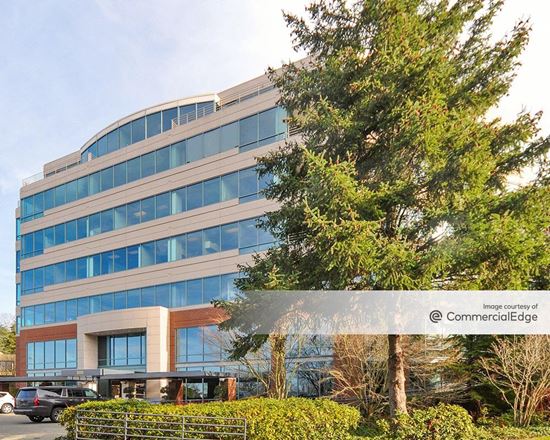 Carillon Point - 3000 Building