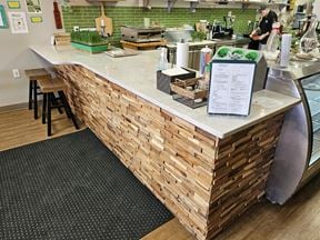 Rawfully Yours Juice Bar & Cafe