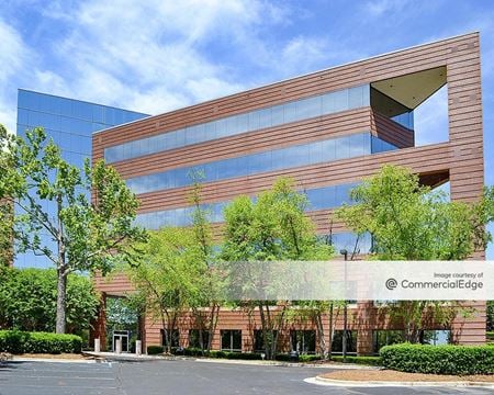 Office space for Rent at 3535 Grandview Pkwy in Birmingham