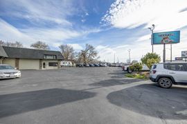 518 W Columbia Dr