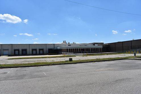3255 Thomason Ave. - 176,000 +/- SF Warehouse & 7.2 Acres